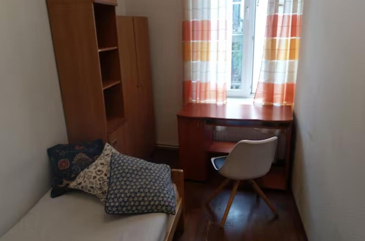 8 Min To Castel & Main Square Krakow